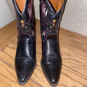Flings Lasso Leather Cowboy Boots Vintage Womens Size 7 Black Red Leather soles